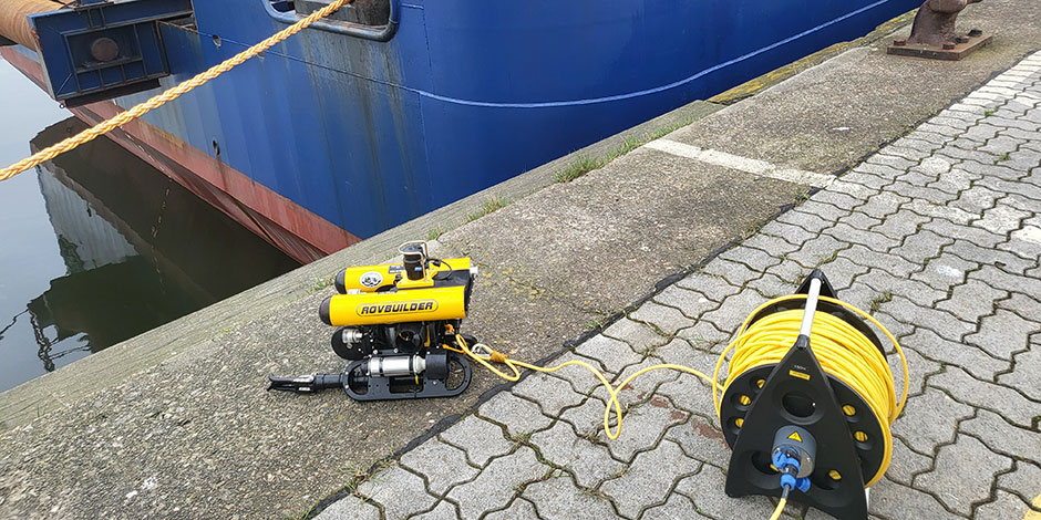 Schiffsrumpfinspektionen mit Tauchroboter (ROV)